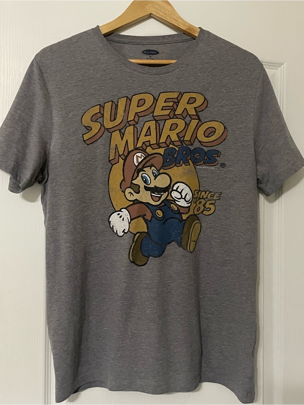 Old Navy Gray Super Mario Bros. Graphic Tee